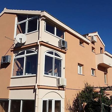 Apartments Manuela Zadar Bagian luar foto
