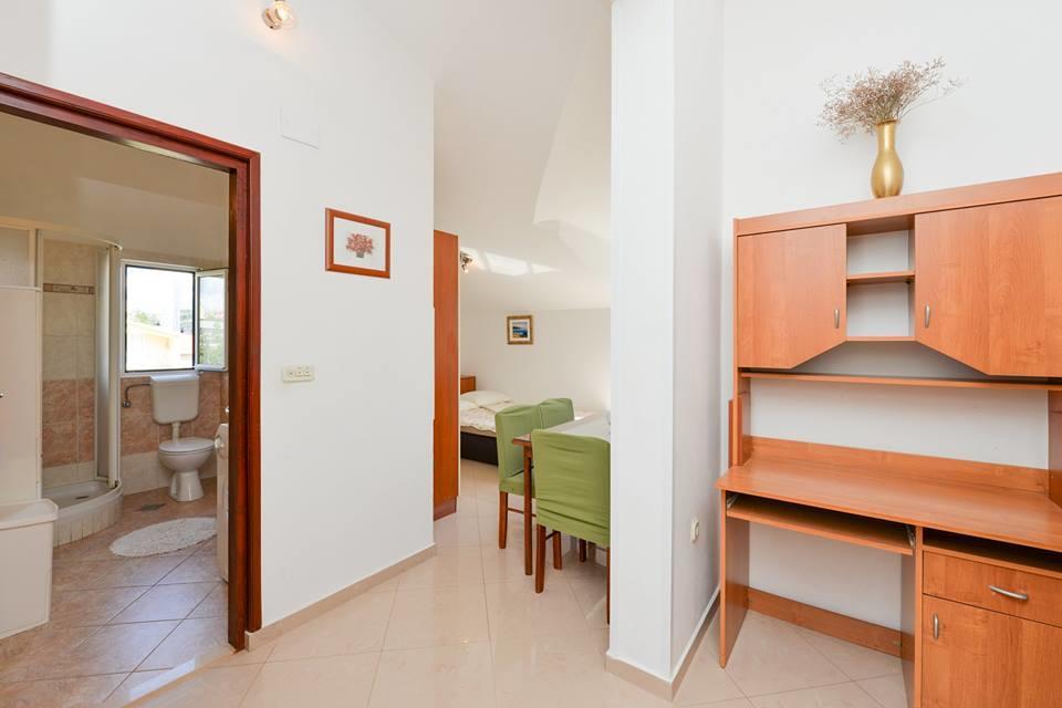 Apartments Manuela Zadar Bagian luar foto