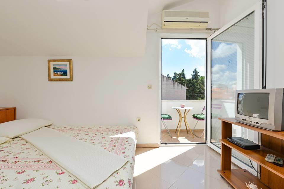 Apartments Manuela Zadar Bagian luar foto